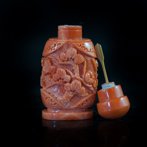 Hand Carved Chinese Snuff Bottle (1 of 3)