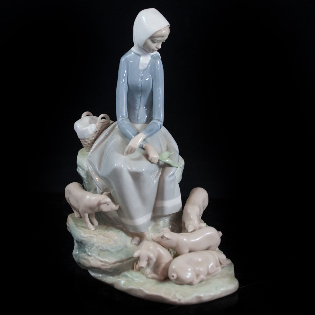 Lladro Porcelain Figurine: "Girl w/ Piglets" (1 of 4)