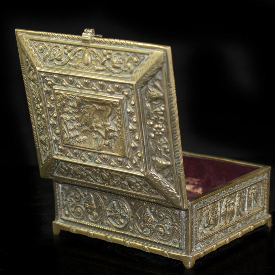 Bronze & Brass Box (1 of 4)