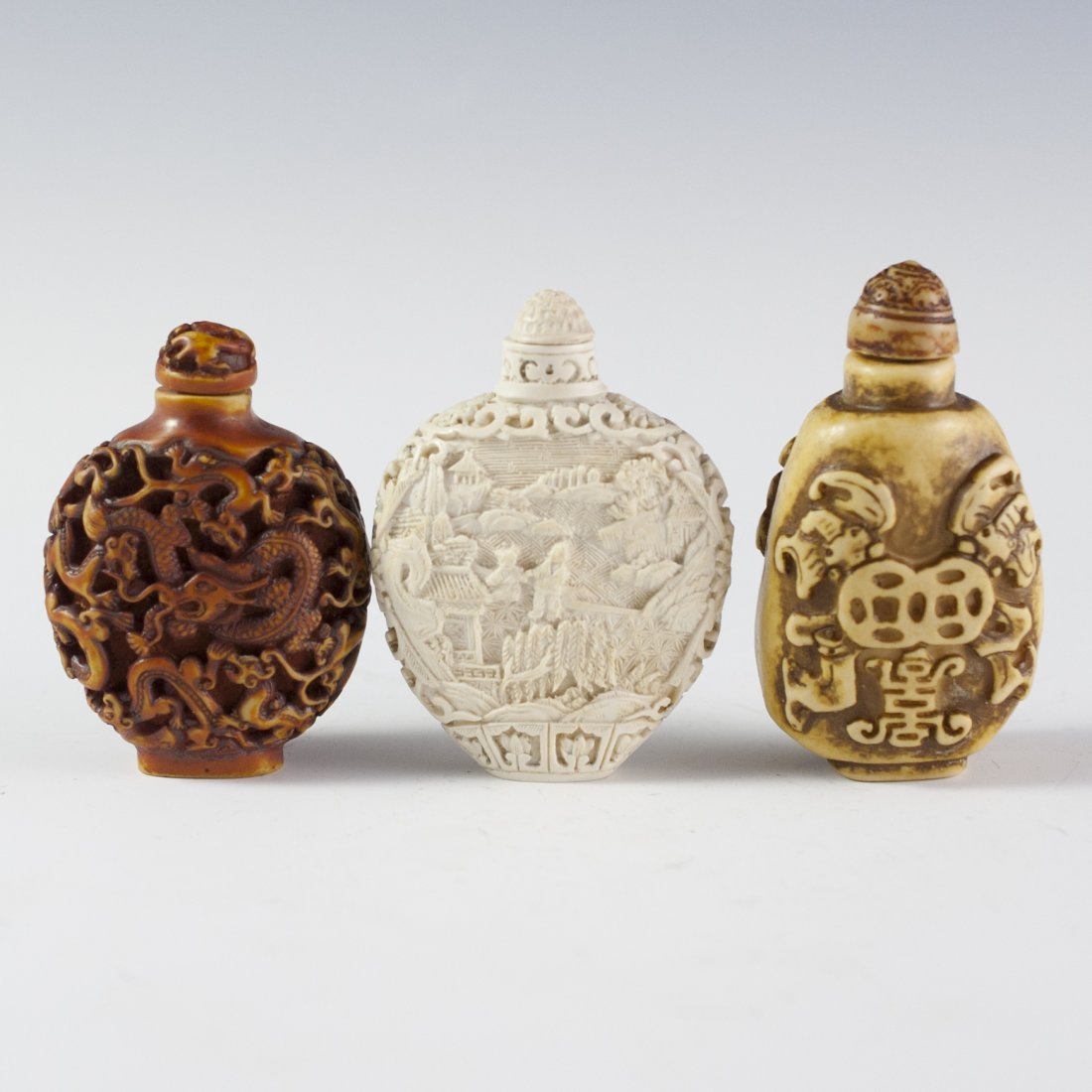 Lot of Resin Snuff Bottles (1 of 2)