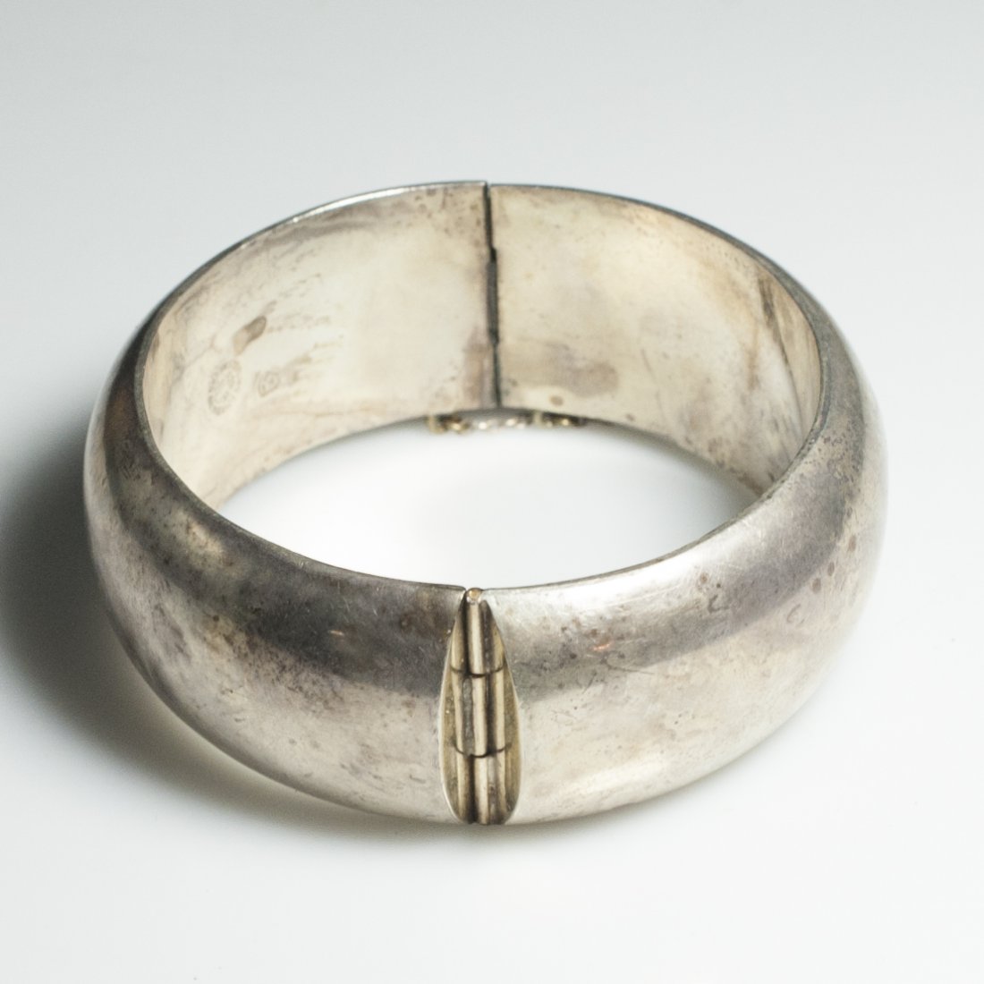 Mexican Sterling Bangle Bracelet (1 of 3)