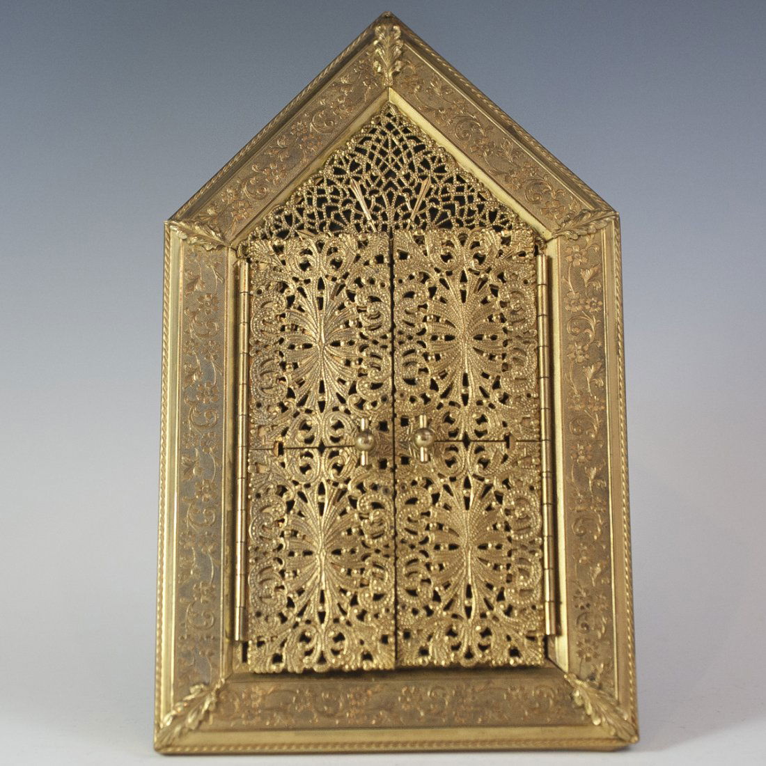 Dore Bronze Picture Frame (1 of 4)