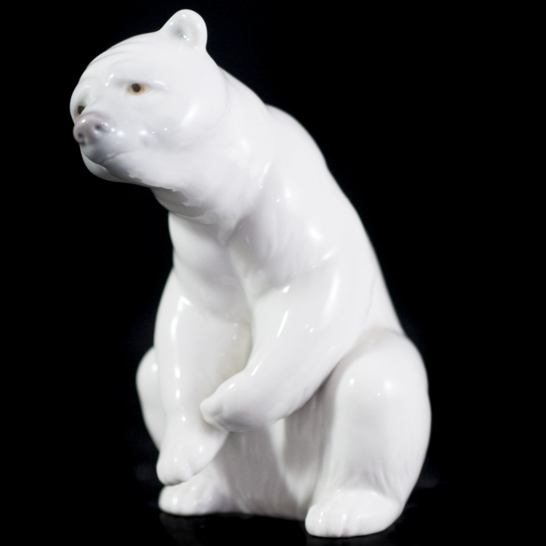 Lladro Polar Bear Figurine (1 of 4)