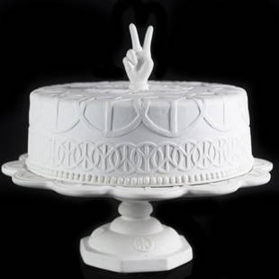 Studio Jobs "Cake of Peace" Biscuit Porcelain: DESCRIPTION:Biscuit porcelain centerpiece titled "Cake of Peace" designed by Job Smeets and Nynke Tynagel for Studio Job. Manufactured by Koninklijke Tichelaar Maakum in the Netherlands in 2006. Featu