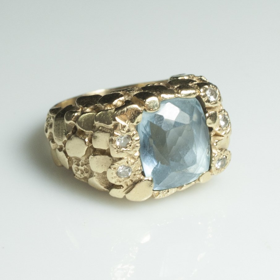 Gold & Diamond & Aquamarine Ring (1 of 4)