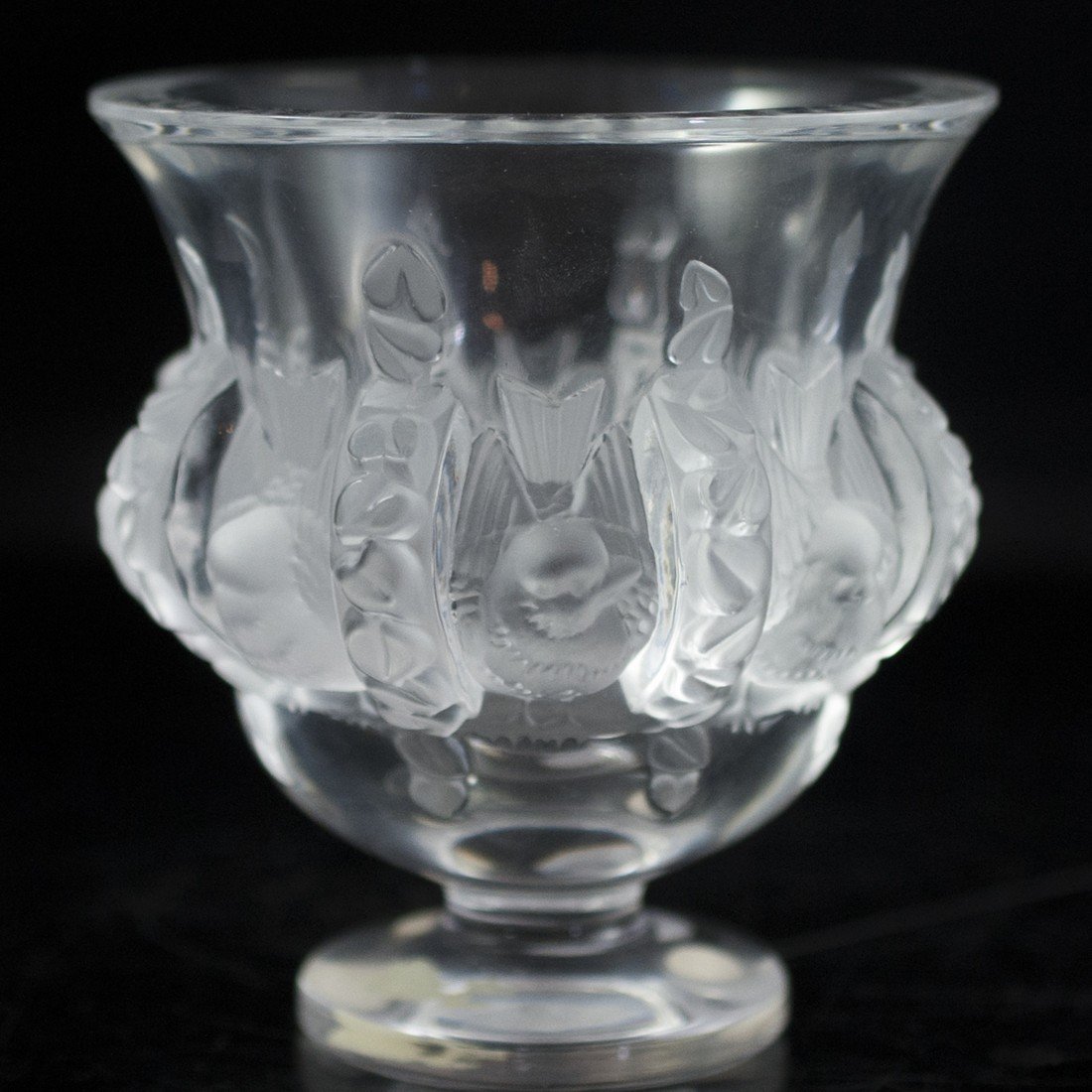 Lalique Crystal "Dampierre" Vase (1 of 4)