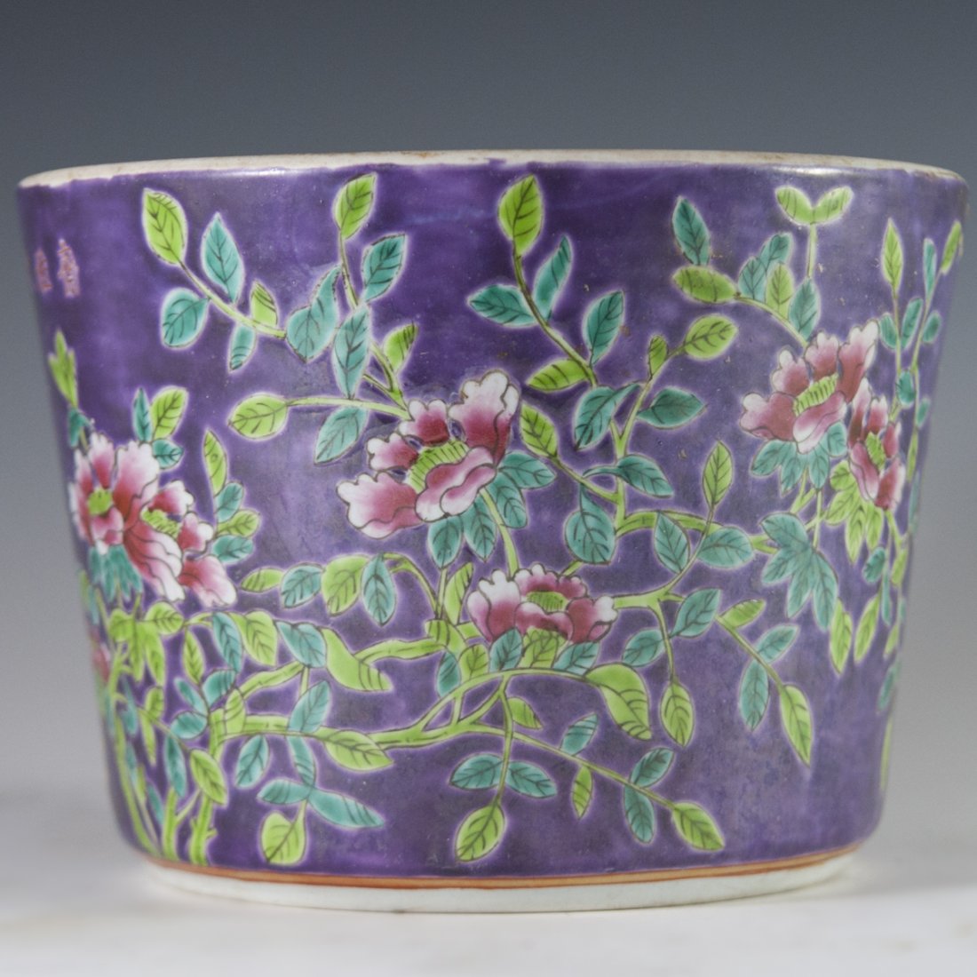 Chinese Porcelain Daya Zhai Cache Pot (1 of 7)