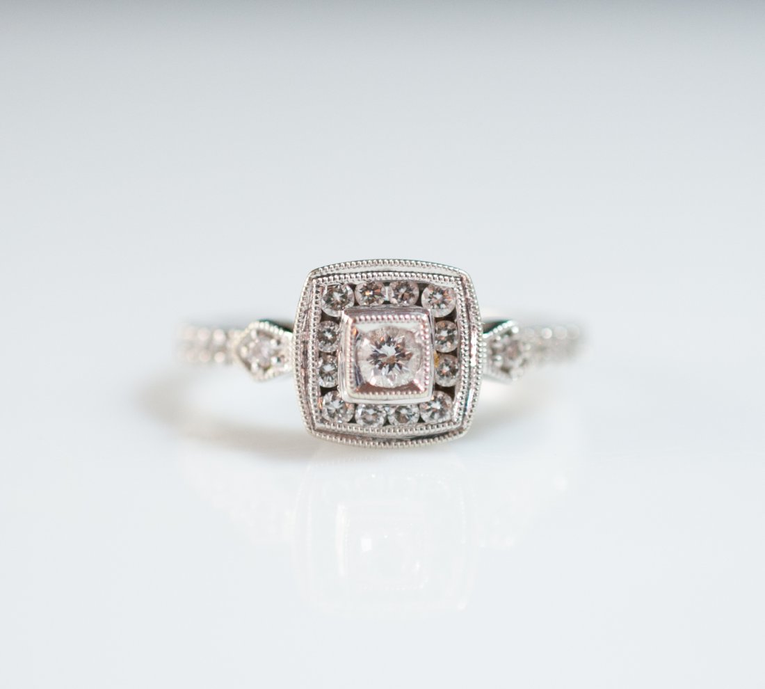 18kt Gold Filigree Diamond Ring (1 of 4)