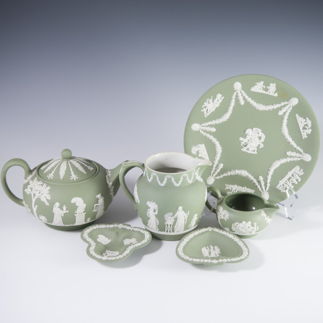 Wedgwood Green Jasperware Set (1 of 7)