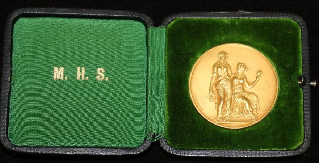 MASSACHUSETTS HORTICULTURAL SOCIETY 14KT GOLD: MEDAL AWARDED TO JERE A. DOWNS FOR HIS ROSE GARDEN, 1934. WEIGHS 24.9 DWT. 1 1/2" DIAMETER.