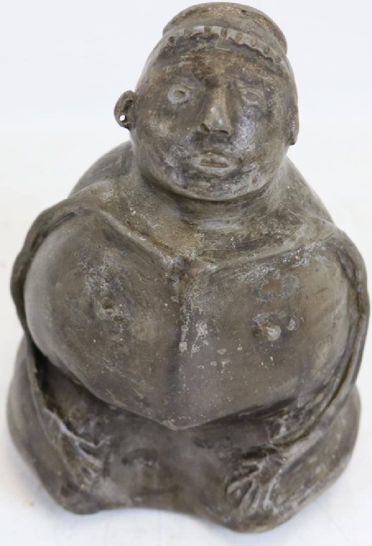 20TH C MISSISSIPPI STYLE EFFIGY POT, 7" HIGH,: GOOD CONDITION.