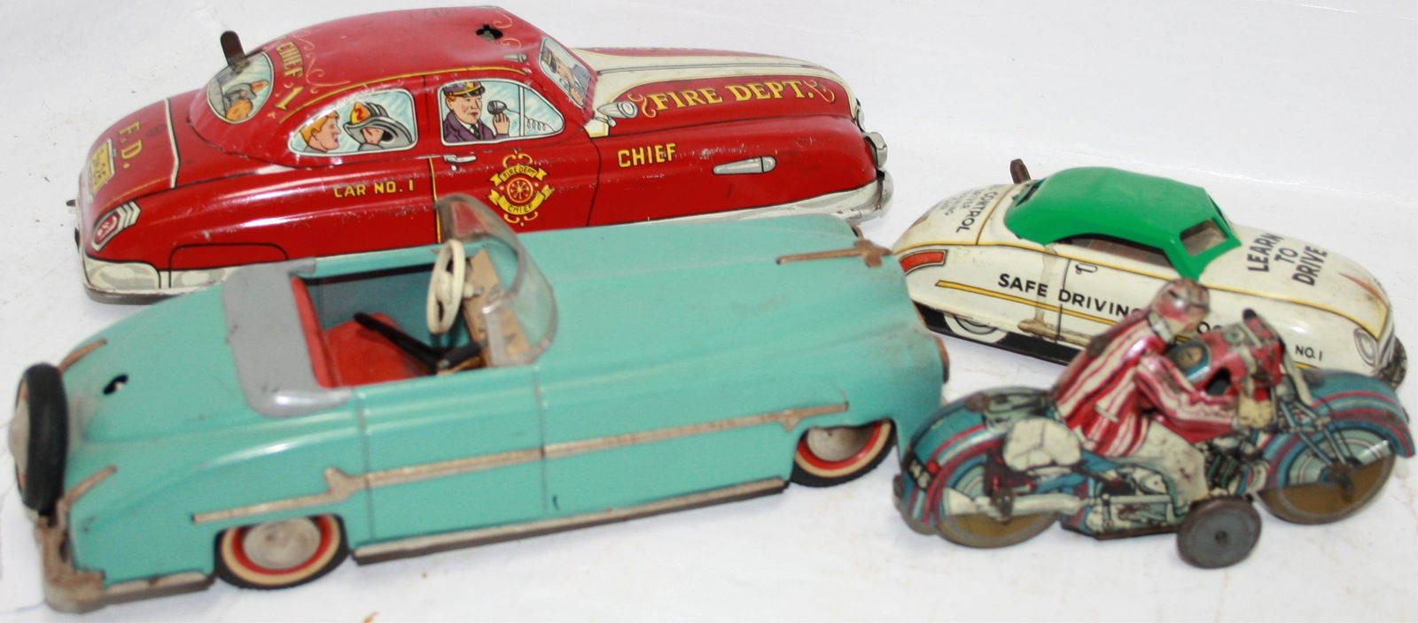 LOT OF 4 WIND-UP VEHICLE TOYS. TO INCLUDE: MARX (1 of 6)
