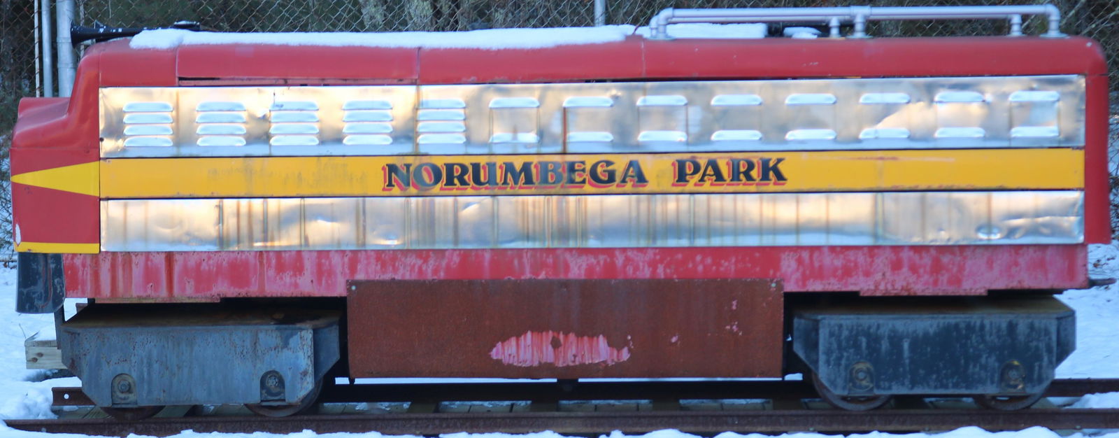 MID-20TH CENTURY AMUSEMENT PARK RIDE, LOCOMOTIVE (1 of 5)
