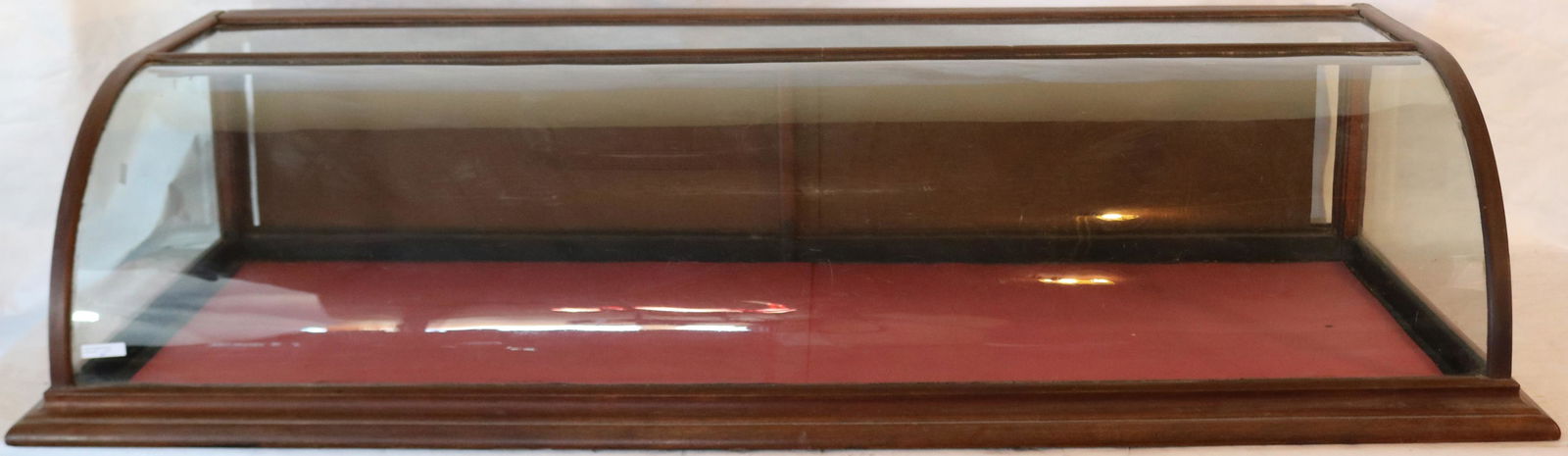 CA. 1900 MAHOGANY CURVED GLASS FRONT TABLETOP (1 of 3)