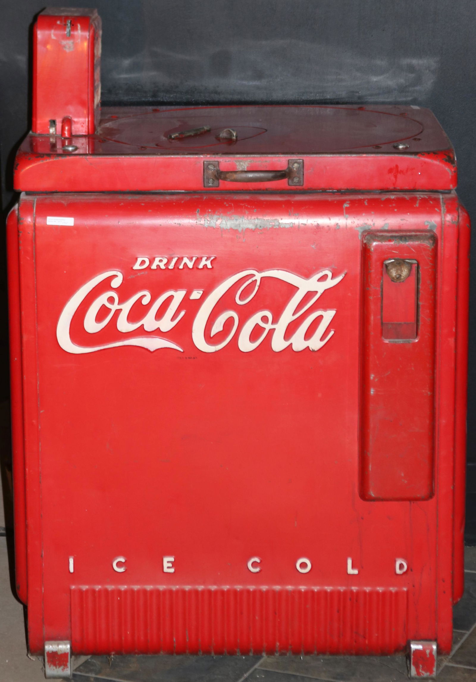 1930S/40S COCA-COLA SPIN-TOP "SERVE YOURSELF" (1 of 10)