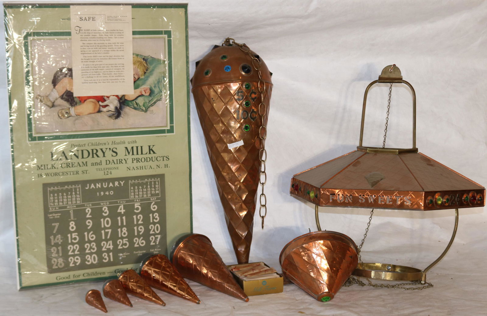LOT OF 9 20TH CENTURY ICE CREAM SHOP ITEMS. TO (1 of 3)