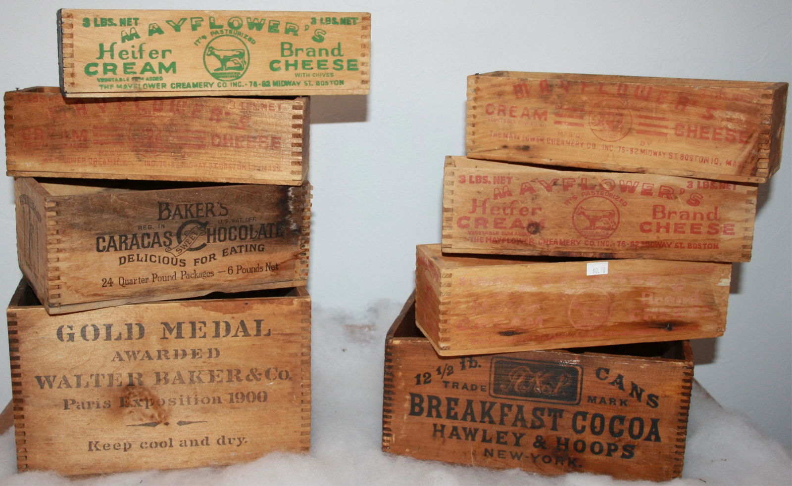 8 SMALL WOODEN ADVERTISING BOXES. 2 WALTER BAKER (1 of 2)
