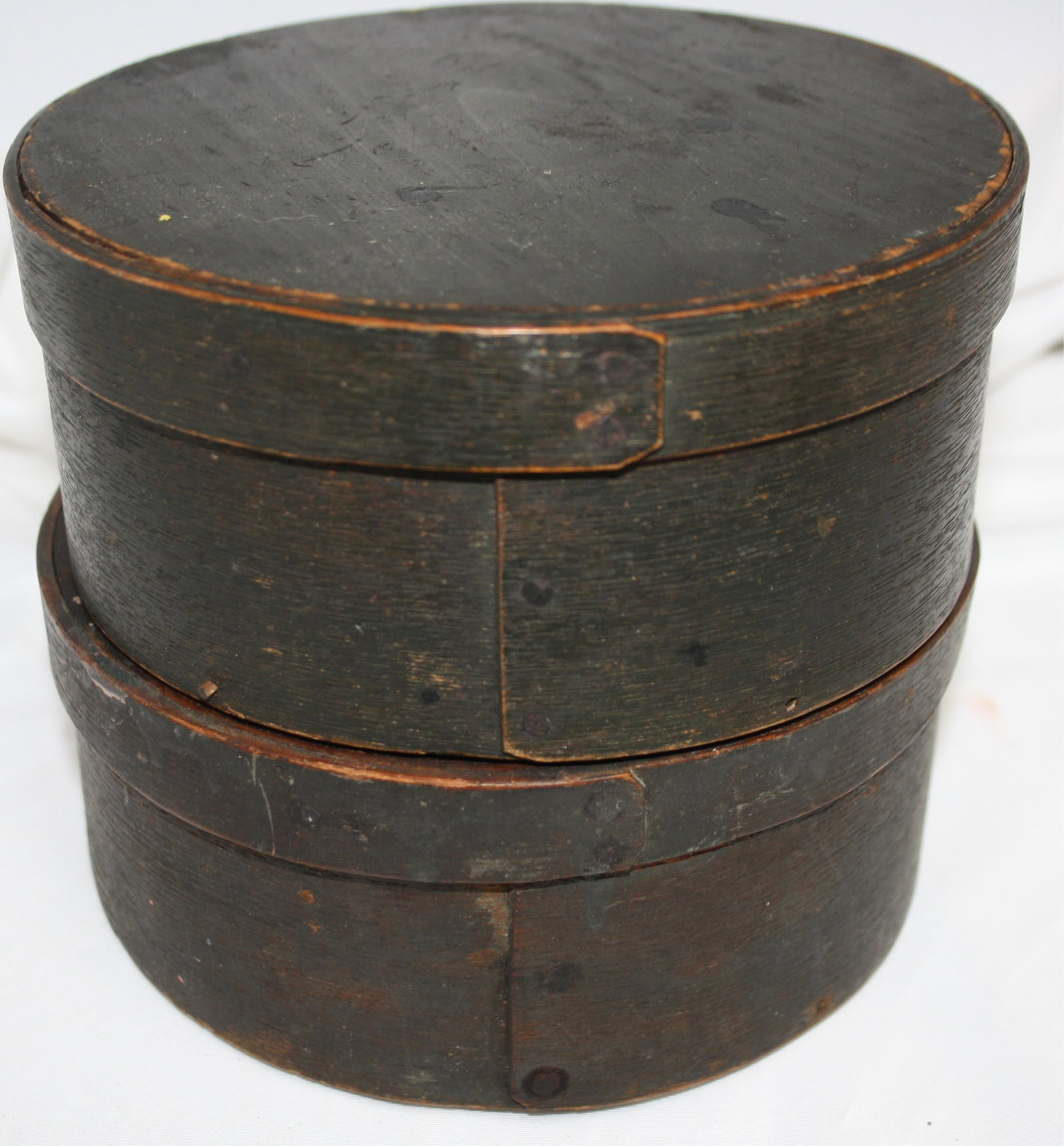 TWO 19TH CENTURY COVERED PANTRY BOXES,: ORIGINAL OXIDIZED GREEN PAINT. ONE IS 6 1/2" DIAMETER X 3" HIGH, OTHER IS 6 3/4" DIAMETER X 2 3/4" HIGH. EXCELLENT UNTOUCHED ORIGINAL CONDITION.