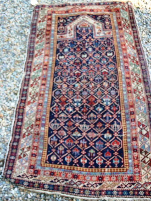 CIRCA 1900 CAUCASIAN PRAYER RUG, 3' 4" X 5' 10": SOME WEAR