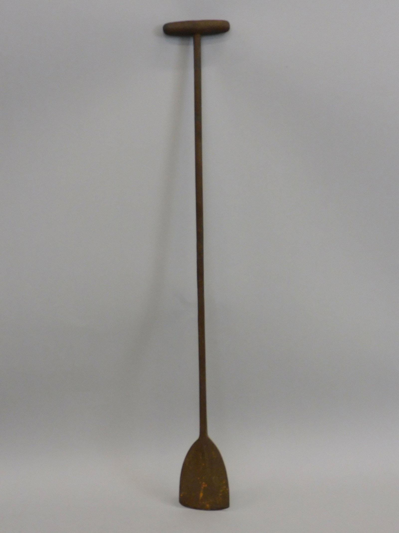 Rare signed blubber spade. 19th century. Made by: Braddock D. Hathaway of New Bedford, Massachusetts. Signed B. D. Hathaway. Cast steel. 34". Age appropriate wear.