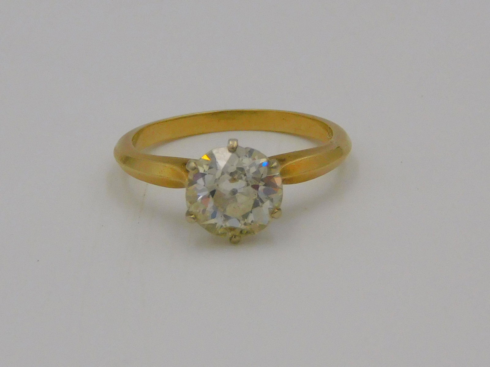 14kt. yellow gold diamond solitaire diamond ring,: approx. 1 1/2 carat, size 6 1/2, SI, 1. 7 dwt. Please note: This lot must be paid for by wire transfer or cash. Items will be shipped or sent to shipper once payment clears.