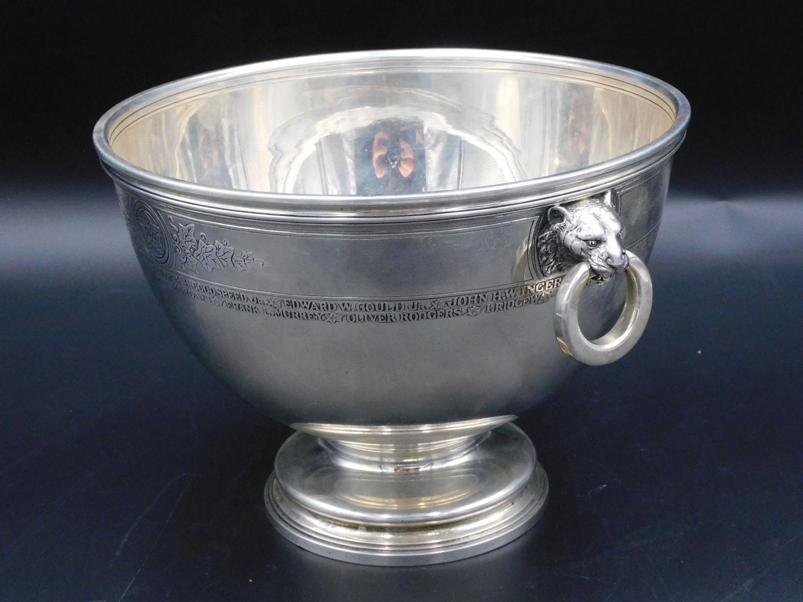 Tiffany & Co. Sterling Silver Presentation Bowl. (1 of 6)
