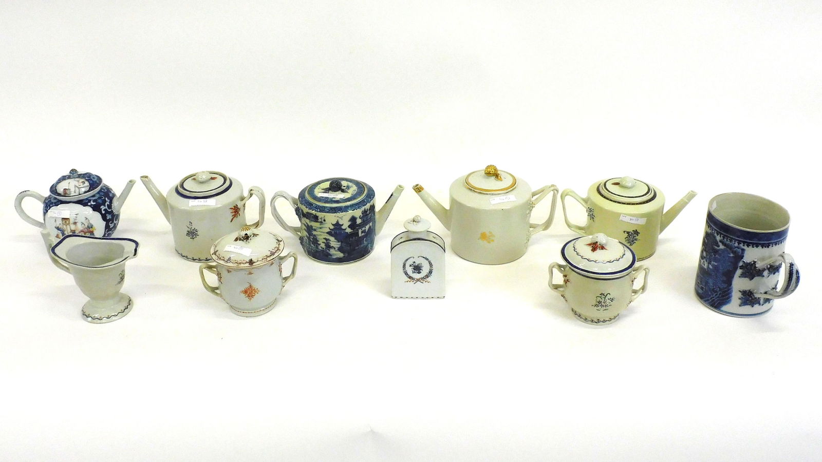(10) pieces of Chinese export porcelain. Late (1 of 8)