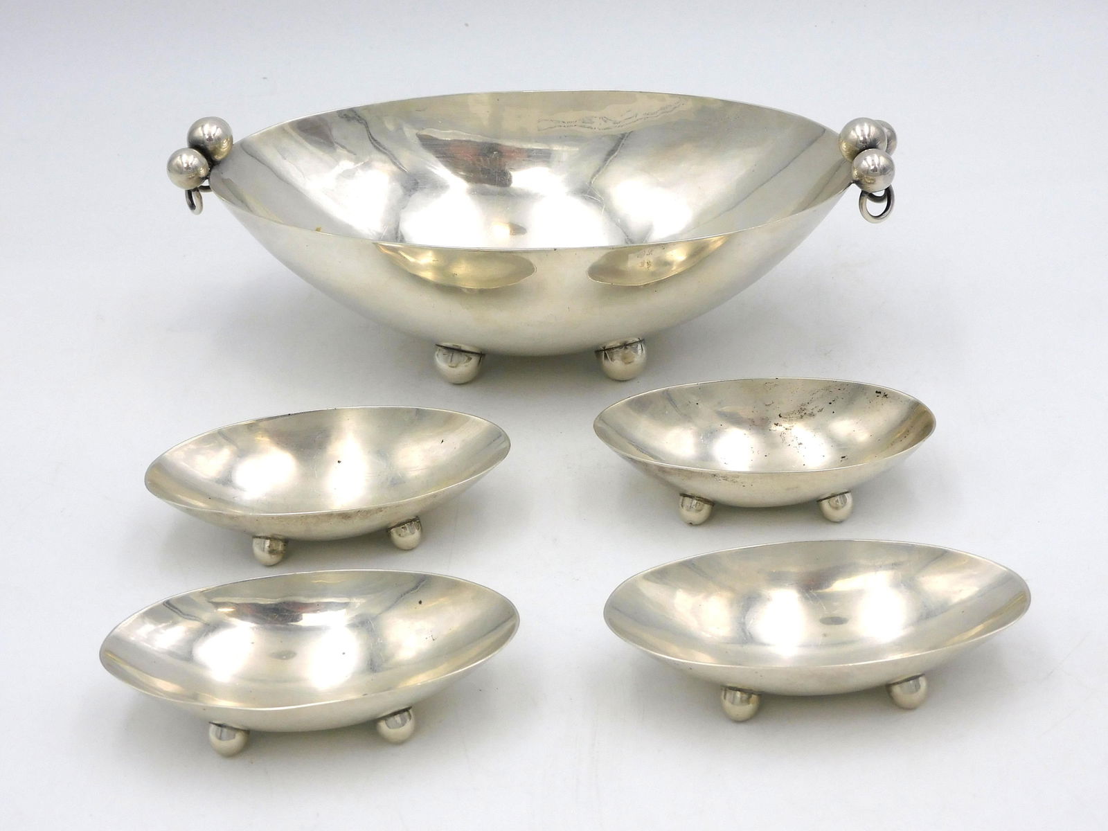 (5) piece Alfredo Sciarrotta sterling silver nut (1 of 5)