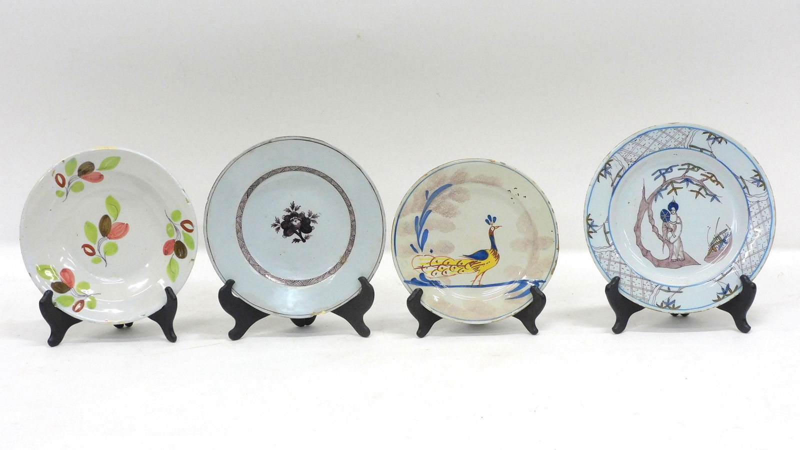 (4) English Delft plates, 18th century, to (1 of 6)
