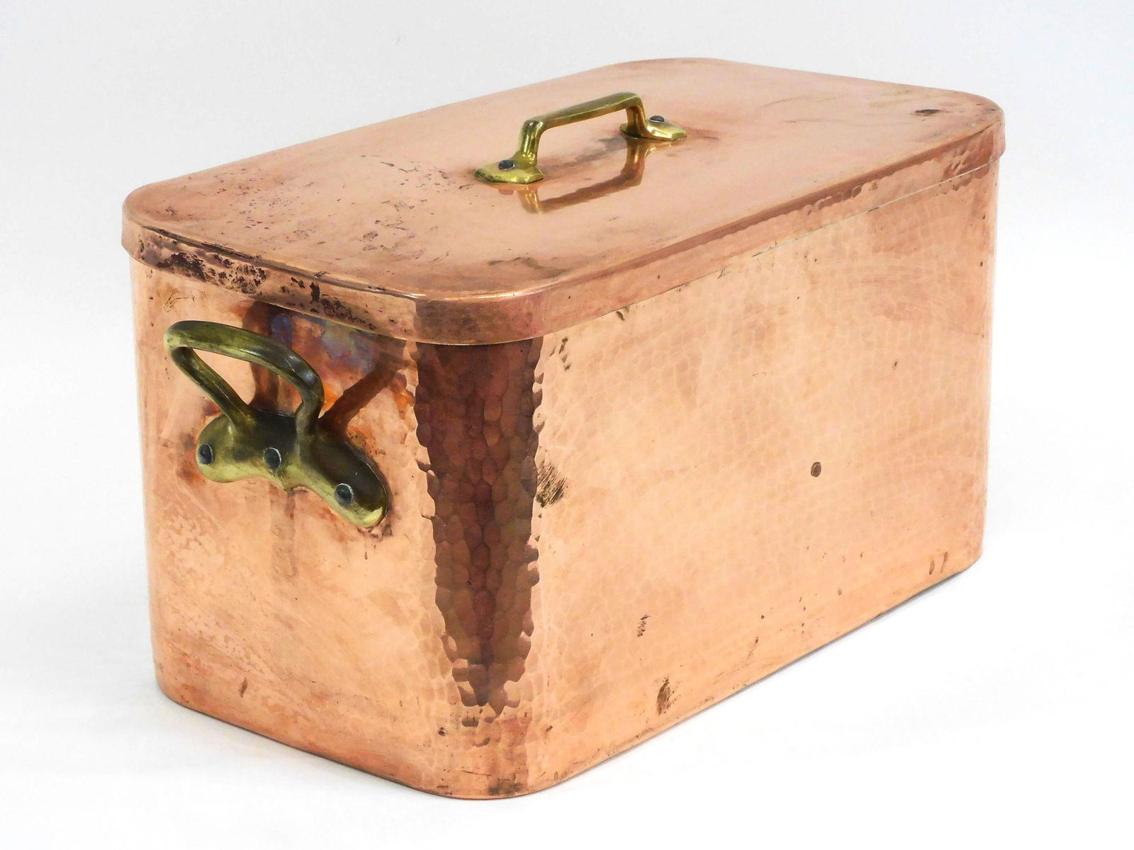 Hammered Vintage French copper daubiere or (1 of 6)