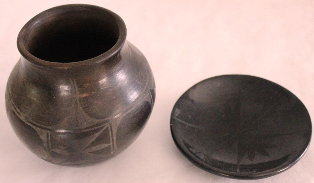 2 NATIVE AMERICAN BLACK POTTERY ITEMS, CONSISTING: OF 5 3/4" PLATE, SIGNED MARIA WITH GEOMETRIC DECORATION ALONG WITH 5 1/2" OLLA WITH GEOMETRIC PANELS