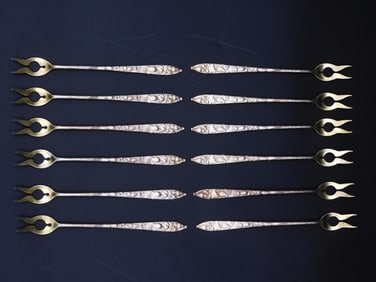 (12) Tiffany Sterling Silver Oyster Forks