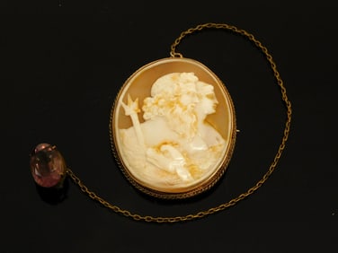 10K Gold Tested Shell Carved Cameo.