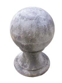 Ball Form Finial On Round Base