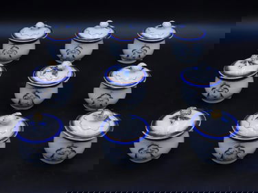(9) Chinese Export Porcelain Pots De Crème