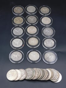 (34) 1900 Morgan Dollars