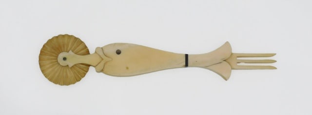 Scrimshaw Pie Crimper