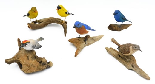 (5) Bird Figures