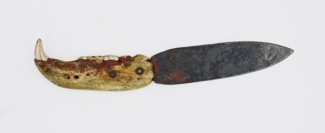 Plains Bear Jaw Knife