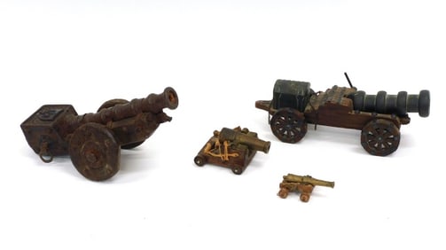 (4) Model Cannons