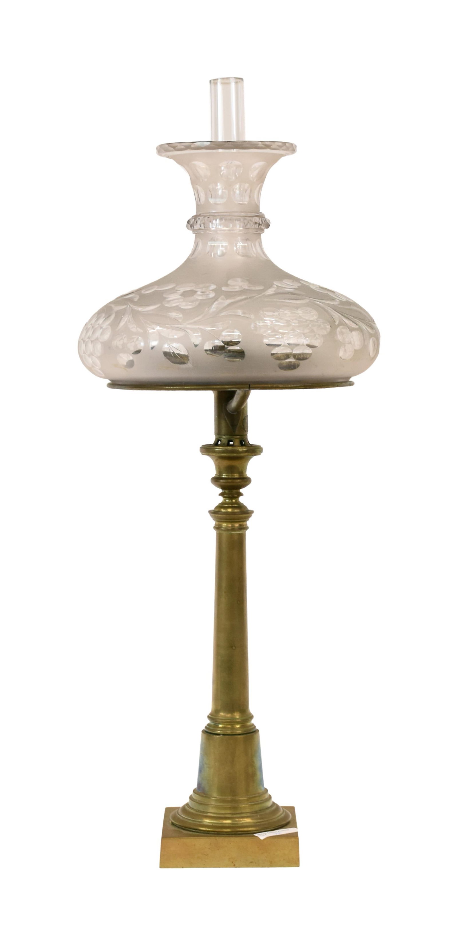 Gilt Bronze Sinumbra Lamp (1 of 2)