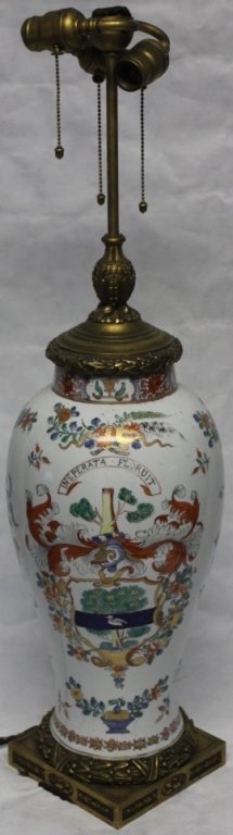 CHINESE EXPORT URN MOUNTED AS TABLE LAMPS WITH: BRONZE MOUNTS, FLORAL DESIGN WITH WATSON FAMILY ARMORIAL CREST, LATIN INSCRIPTION INSPERATA FLORUIT - INSPIRED BLOOM, 32 1/2" HIGH, VASE HEIGHT 17 1/2", NEEDS TO BE REWIRED.