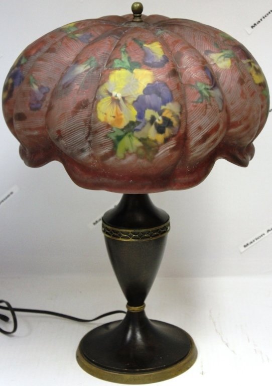 PAIRPOINT LAMP WITH REVERSE PAINTED RIBBED SHADE,: FLORAL DESIGN AND ORIGINAL WOODEN BASE; 20 1/2" HIGH, 14" DIAMETER; SMALL CHIP TO UNDERSIDE OF RIM