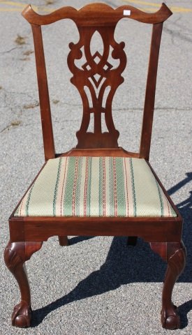 18TH C AMERICAN MAHOGANY CHIPPENDALE SIDE CHAIR,: POSSIBLY NEWPORT, BALL & CLAW FEET WITH SHELL CARVED KNEES, SOME REPLACED GLUE BLOCKS, SEAT FRAME REINFORCED WITH OLD IRON BRACKETS, REFINISHED, 39" HIGH, 22 1/2" WIDE, 16 1/2" DEEP, 18" SEAT HEIGHT.