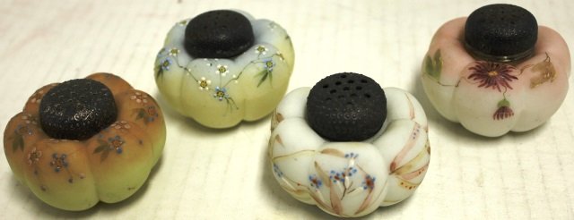 4 MOUNT WASHINGTON GLASS MELON RIBBED SALT: SHAKERS WITH PAINTED FLORAL DESIGN, METAL TOP, 1 3/4" HIGH, 2 1/2" DIAMETER.
