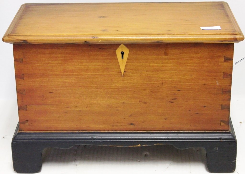 MINIATURE 19TH CENTURY DOVETAILED BLANKET CHEST (1 of 2)