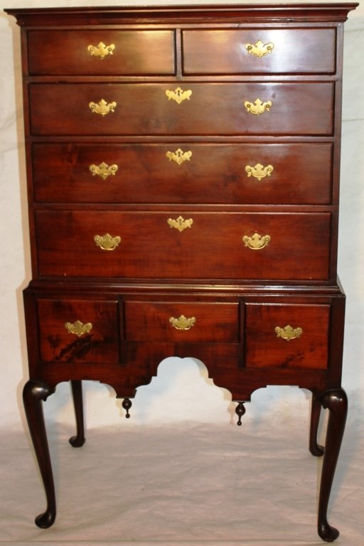 18TH CENTURY AMERICAN QUEEN ANNE HIGHBOY, MAPLE (1 of 3)
