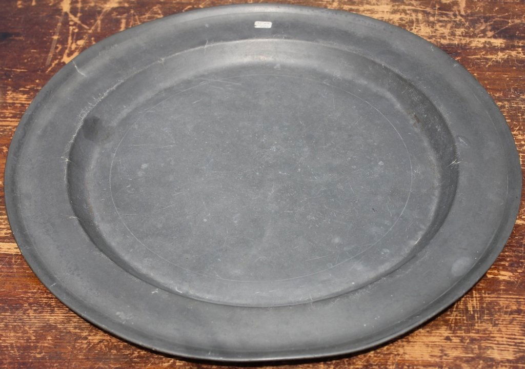 18TH C ENGLISH PEWTER CHARGER, 16 1/2" DIAMETER (1 of 1)