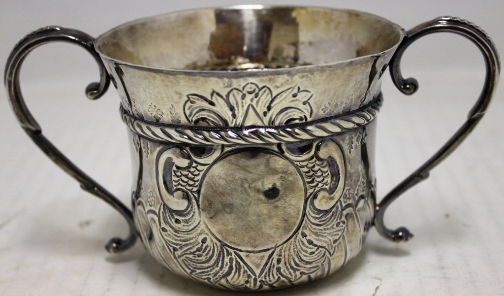 ENGLISH HAND MADE STERLING SILVER CAUDLE CUP, 3": HIGH, 6" WIDE, POSSIBLY 20TH C WITH 18TH C MARKS, 4.5 OZT.