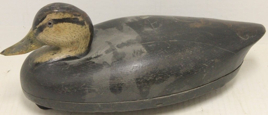 CARVED DUCK DECOY BY WILDFOWLER, PAINTED: BLACK, OLD SAYBROOK, CT, CA 1930, ORIGINAL PAINT, 6 1/2", 15" LONG.